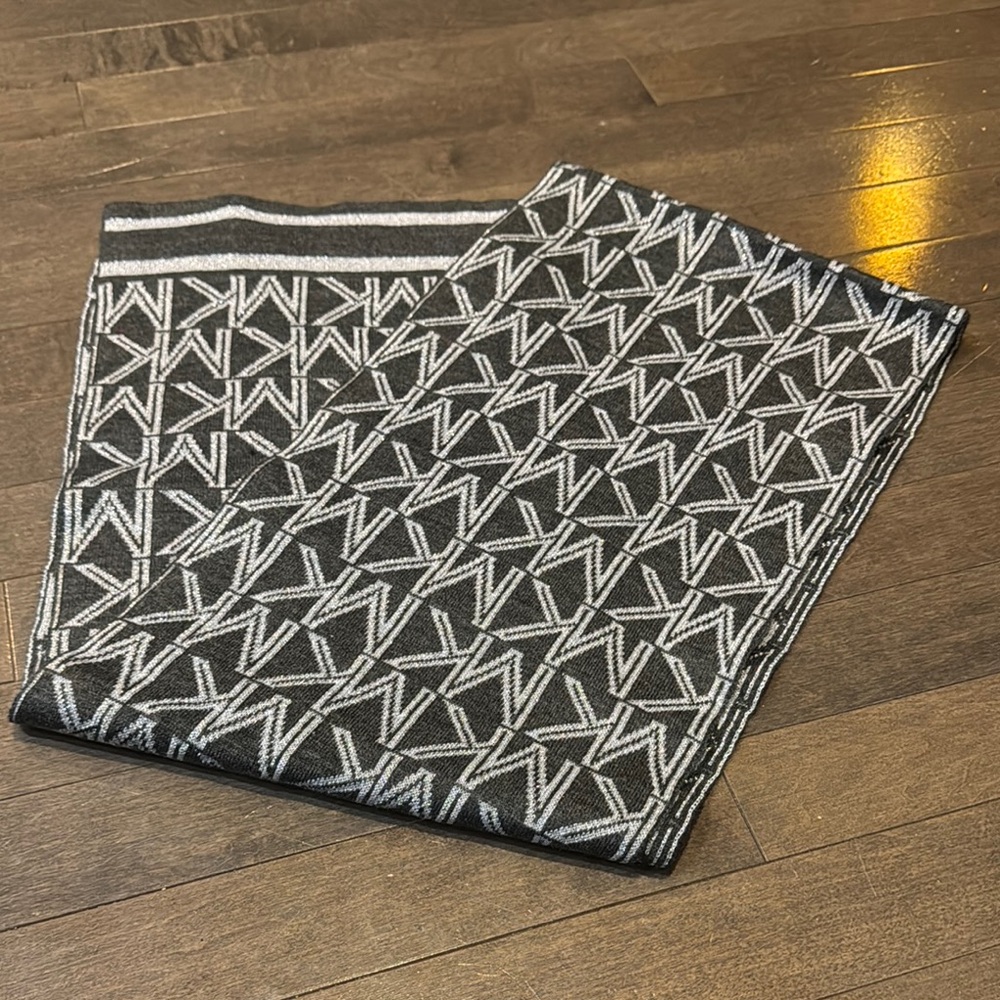 MICHAEL Michael Kors Dark Grey and Silver Scarf with MK Design